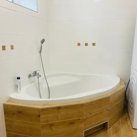 Apartment Jenys Usti